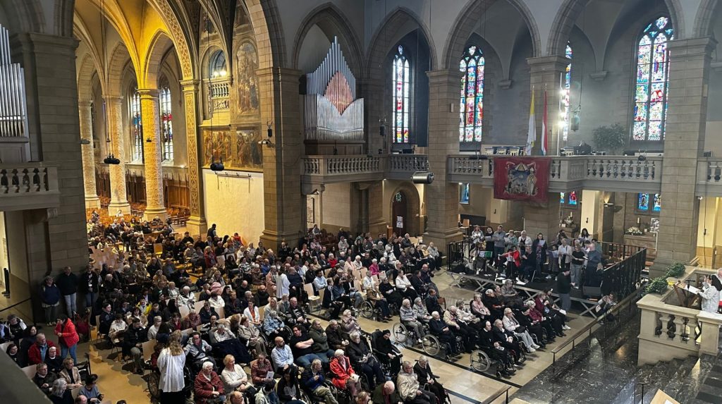 Tradition et hommage : Messe de l'Octave en faveur de la congrégation